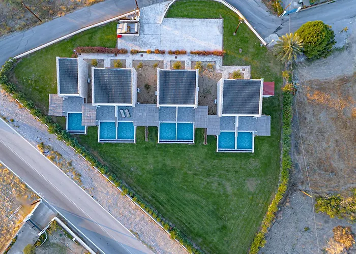 Haraki Luxury Villas