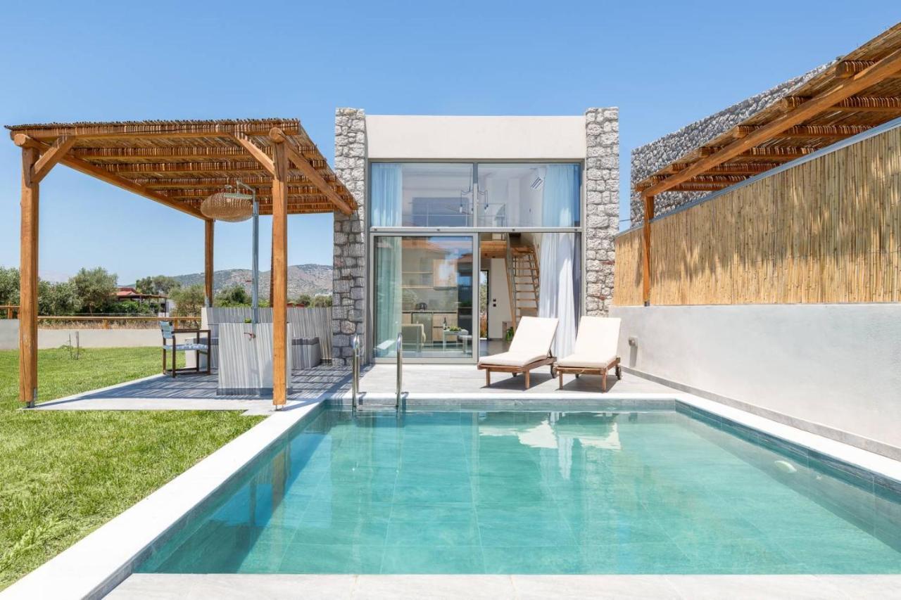 Luxury Villa Haraki
